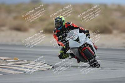 media/Sep-21-2025-Race Pace (Sun) [[98bf33ef95]]/Non Verified/5-Turn 16 (11am)/